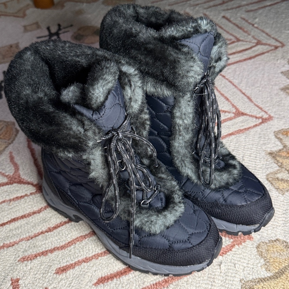 L. L. Bean Winter Boots 8